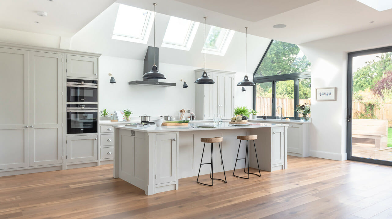Ideas for Your Modern White Kitchen | Caesarstone US