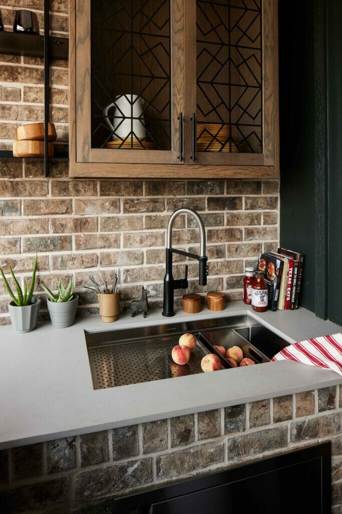 Top 3 Countertops for Outdoor Kitchens - The Cabinet Studio (Canada) Inc.